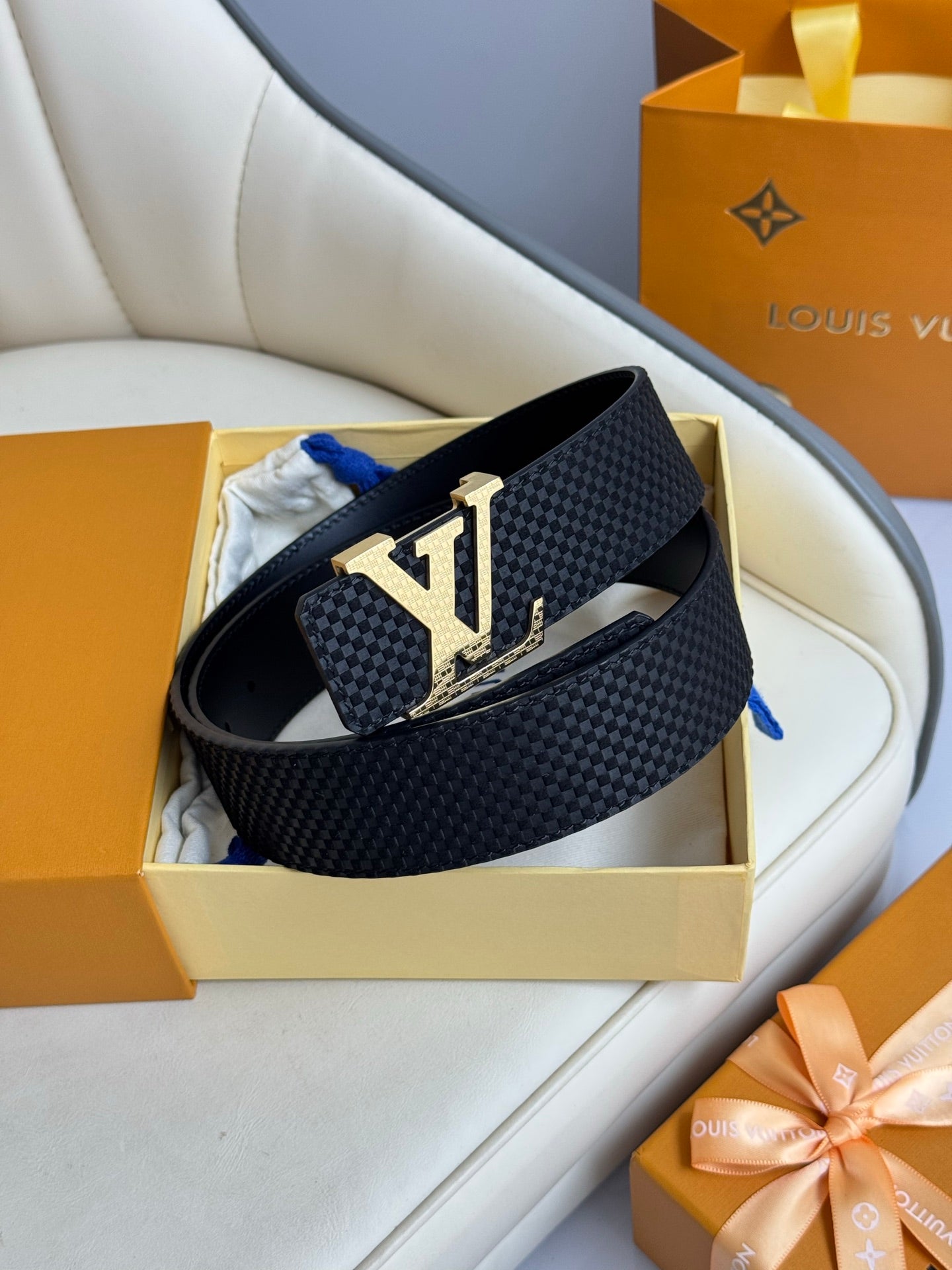 1115QE11P Popular High quality belt With full package