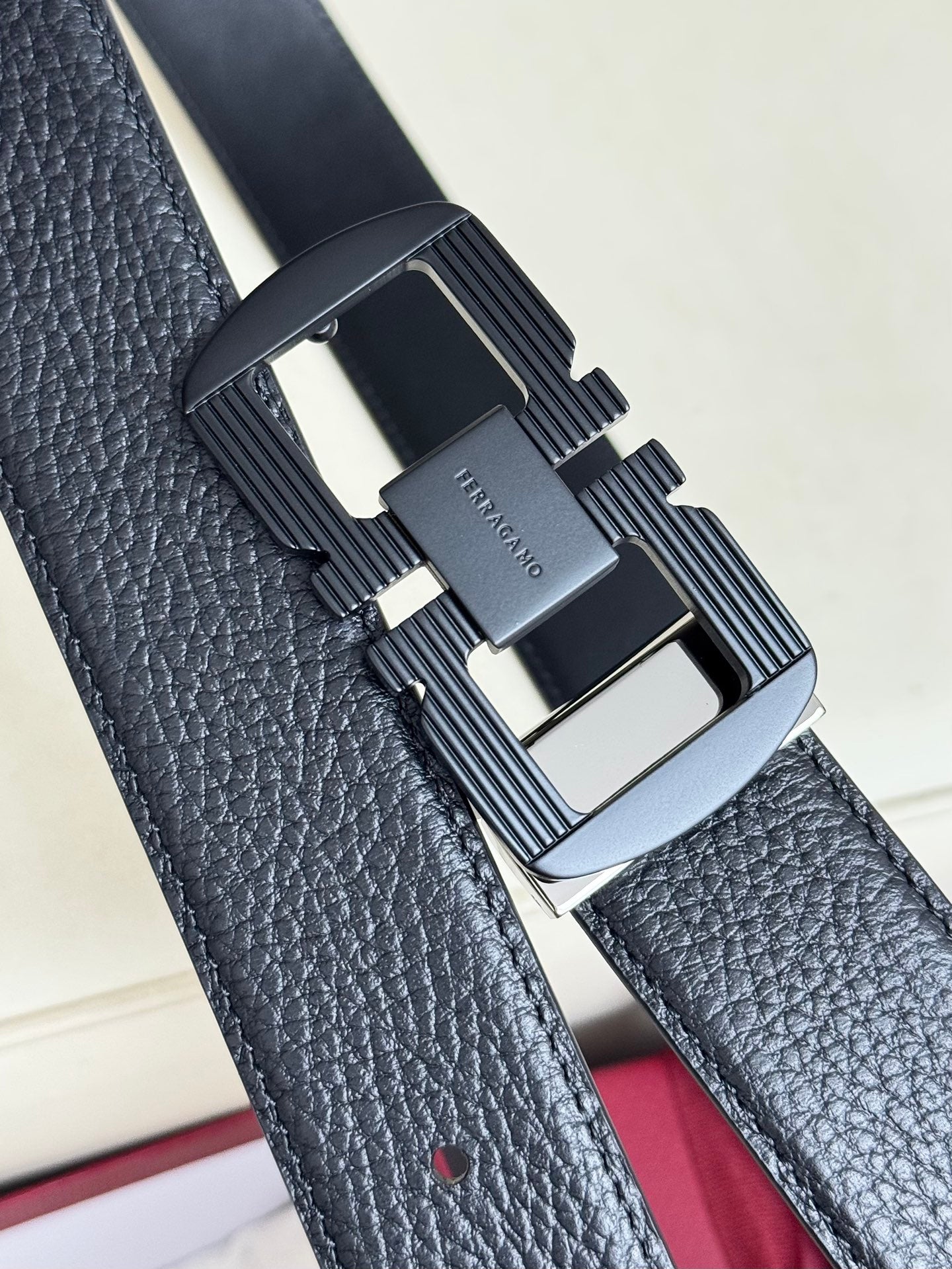 P1Q115A54 Popular High quality belt With full package