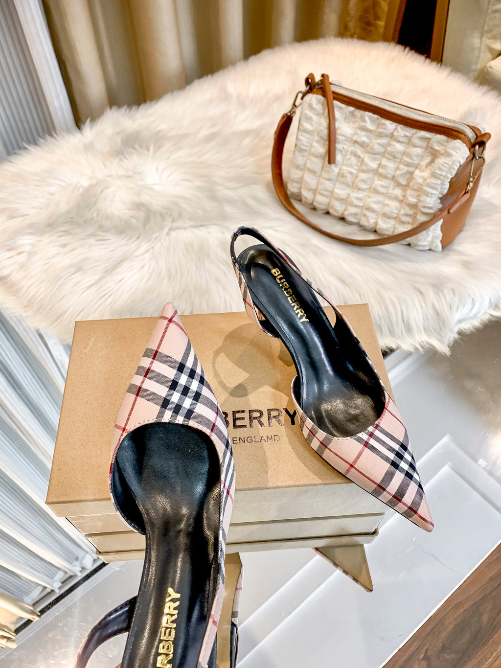 1WR261Z Popular High heels