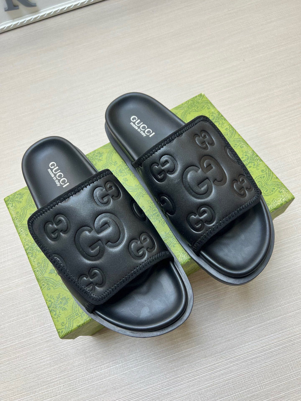 5LB230Z Popular Slippers