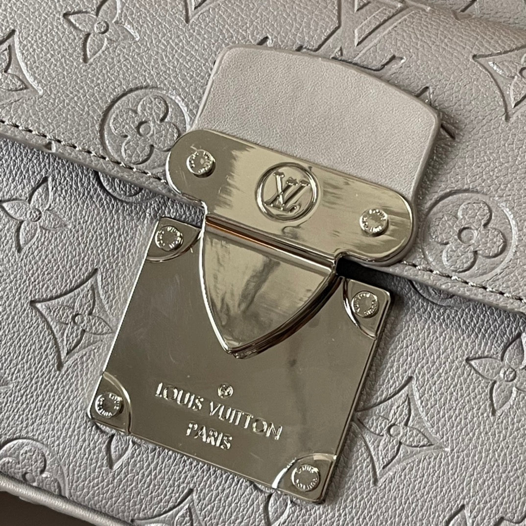 2WE38B Popular  leather bag