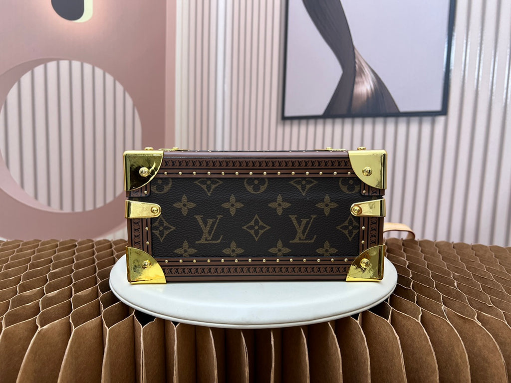 1XE276B Popular  leather bag 