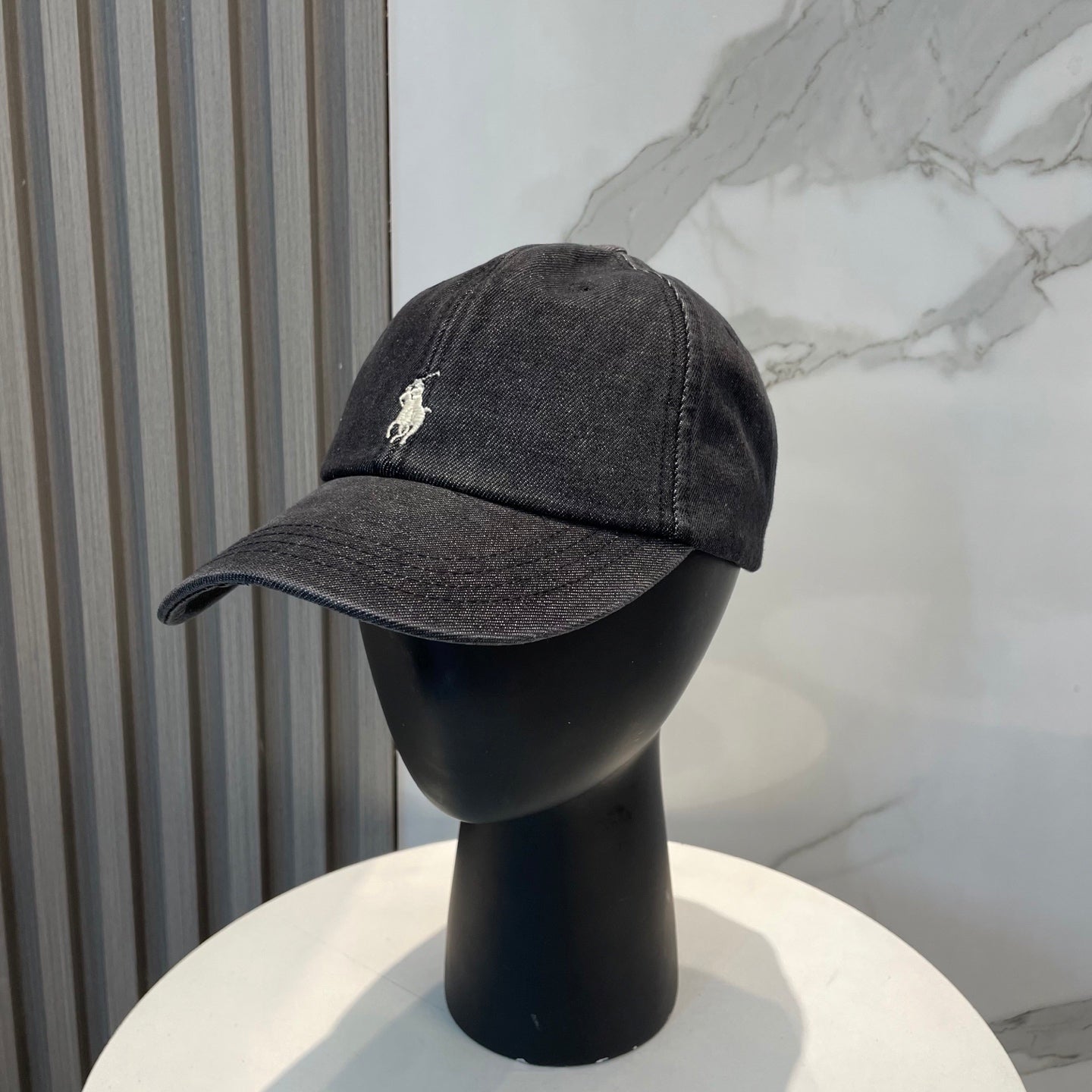 15QA104M Popular hats