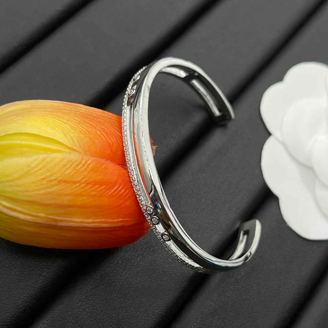 14A762K  Popular Bracelets
