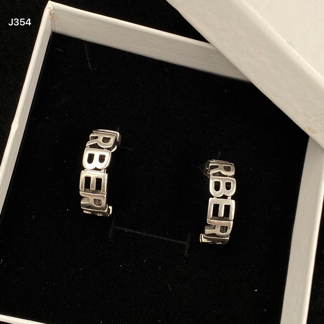 14J378E Popular  Earrings