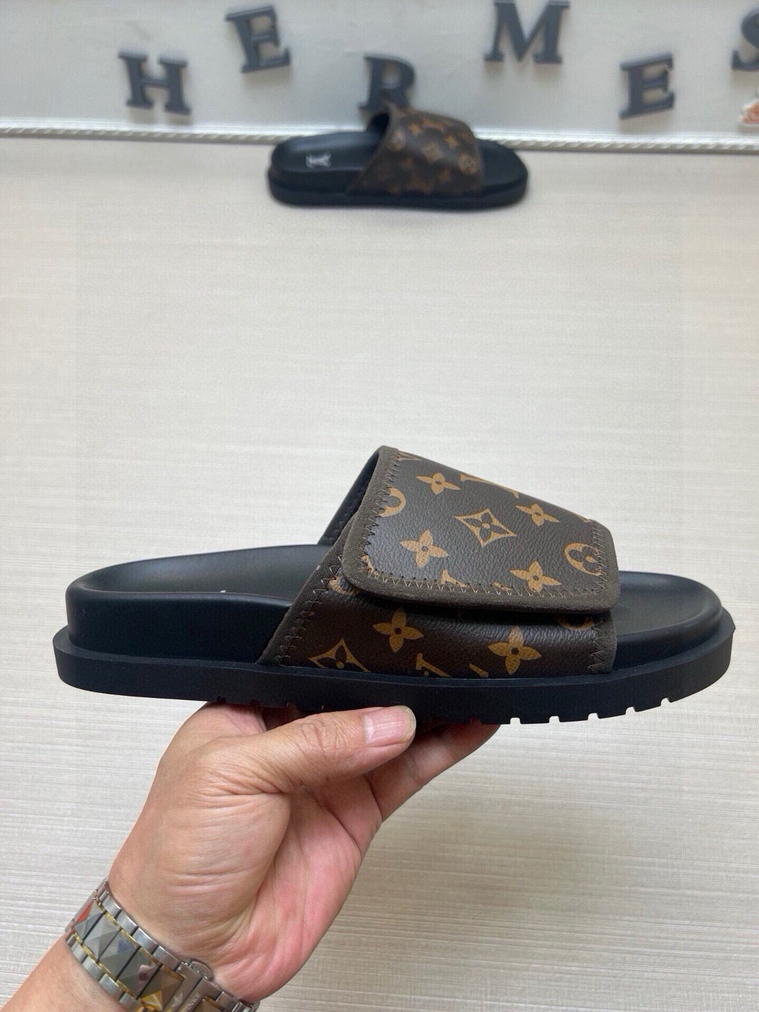5QE5Z Popular Slippers