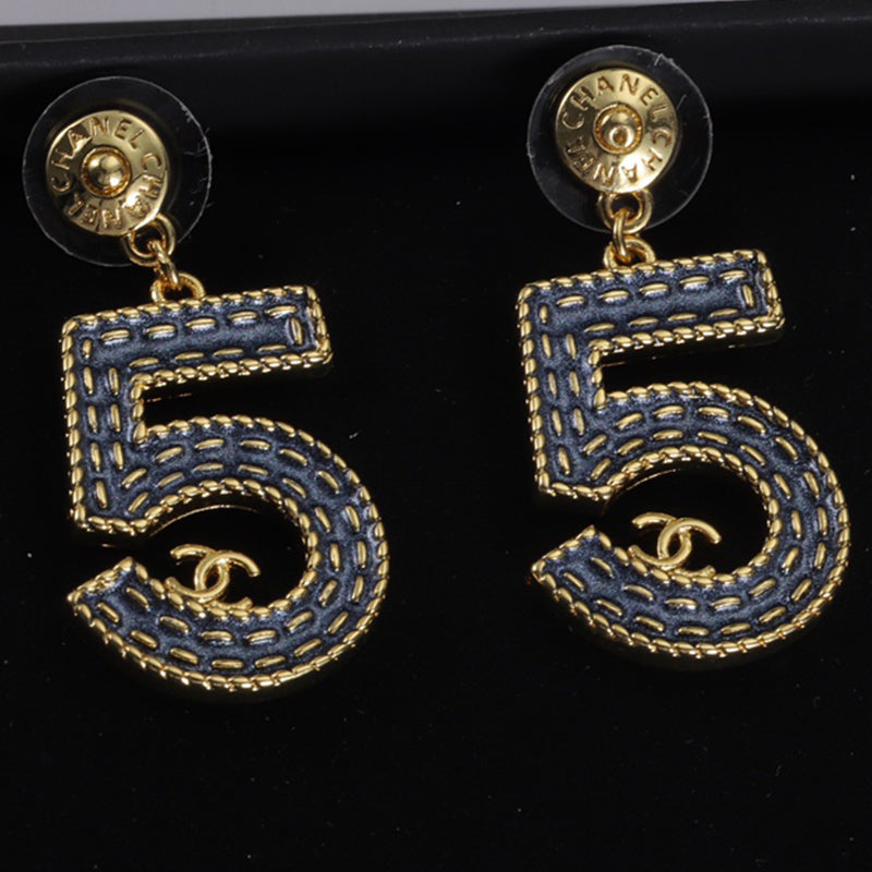 14C305E Popular Earrings