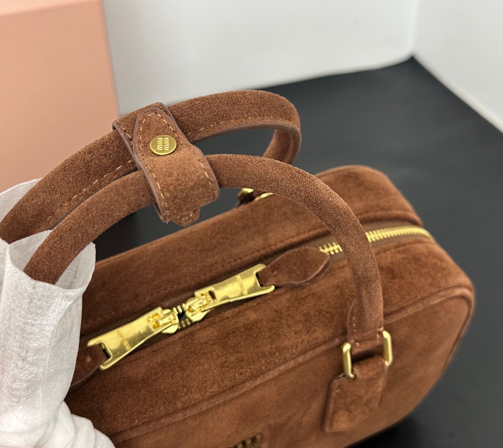 146PA153B Popular leather bags