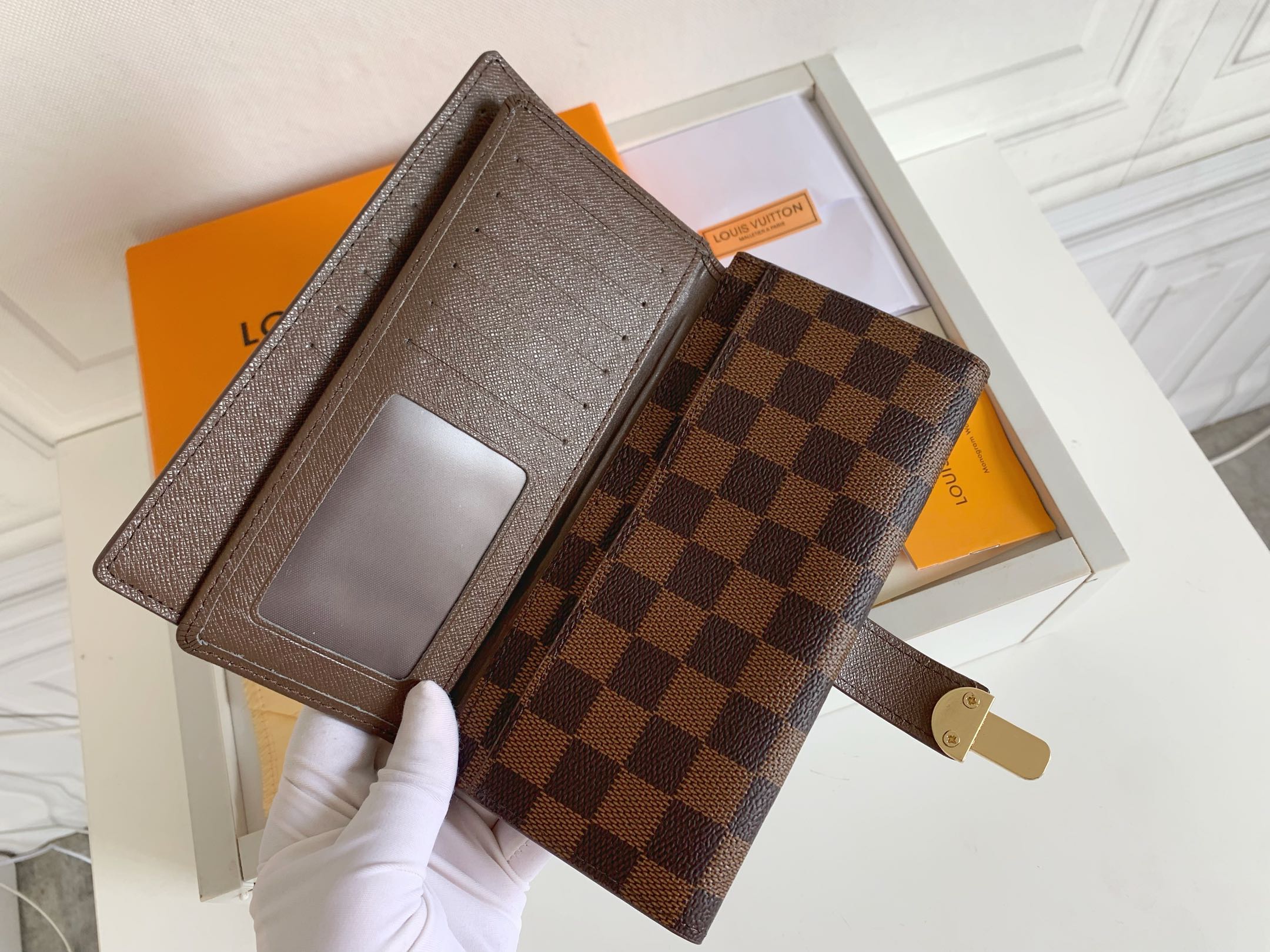 1XE73B Popular   leather wallets with package