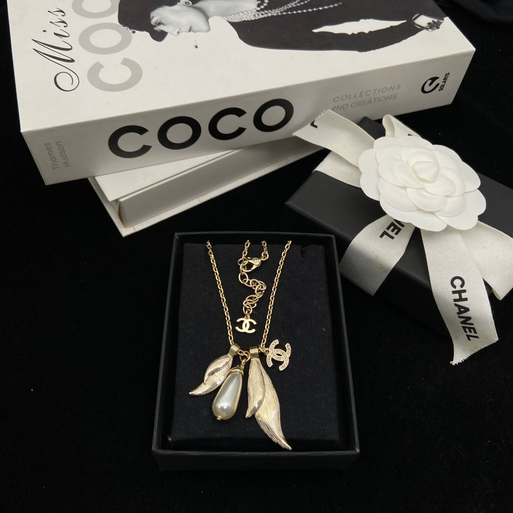 55QC240X Popular Necklace
