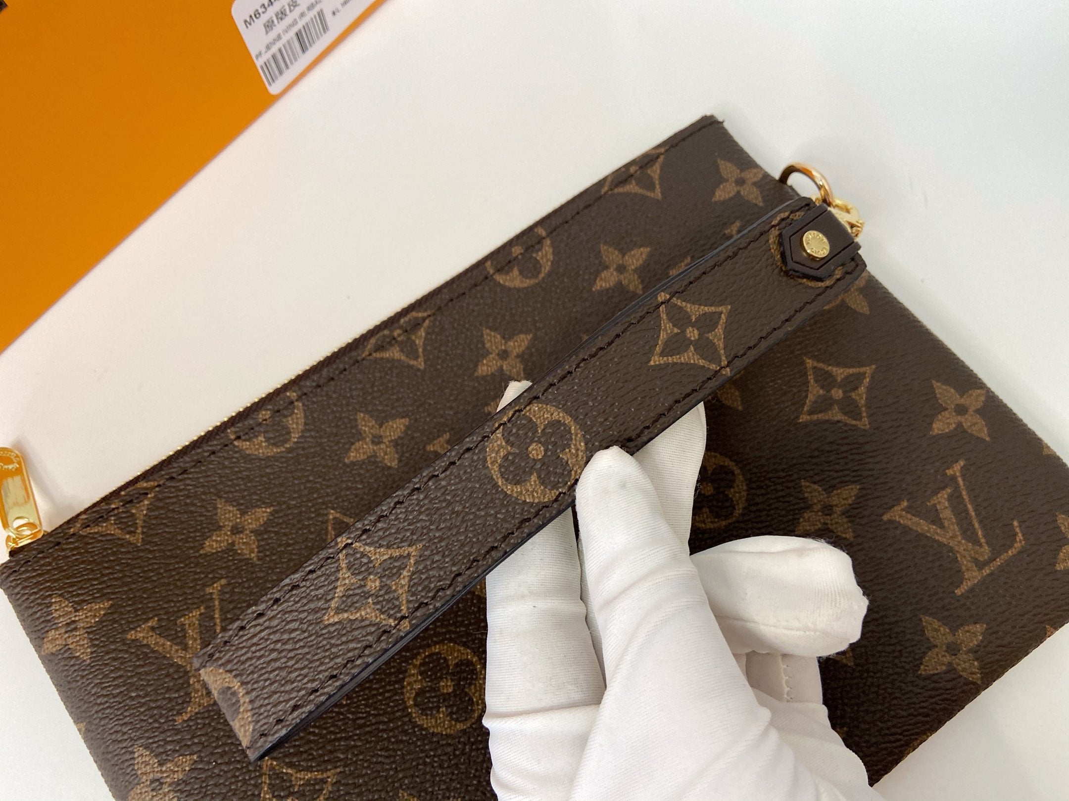 146PE51B Popular leather bag