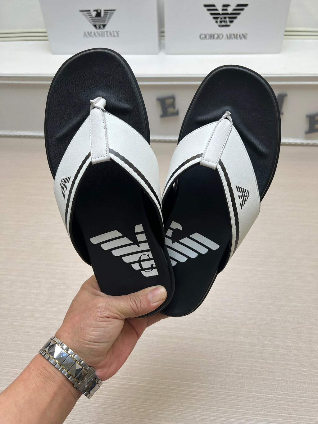 54A103Z Popular slippers