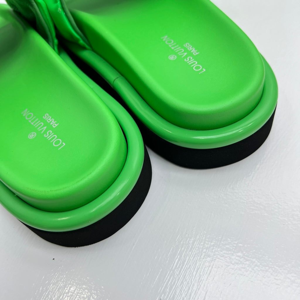 5YE115Z Popular Slippers