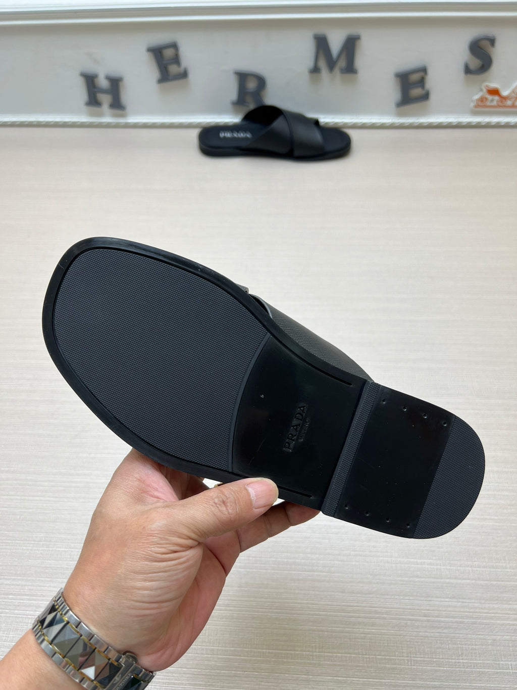 54PD72Z Popular slippers