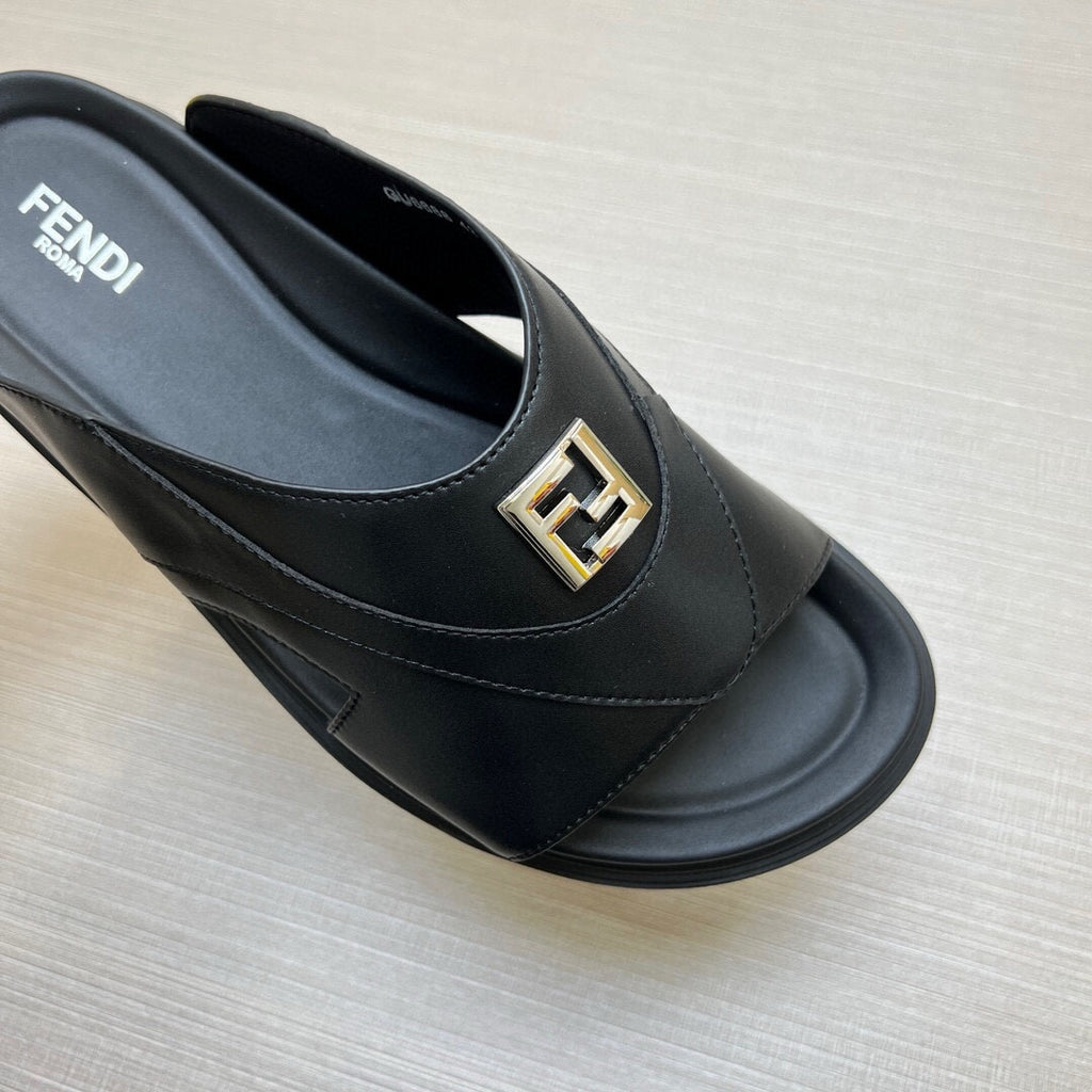 5LF221Z Popular Slippers