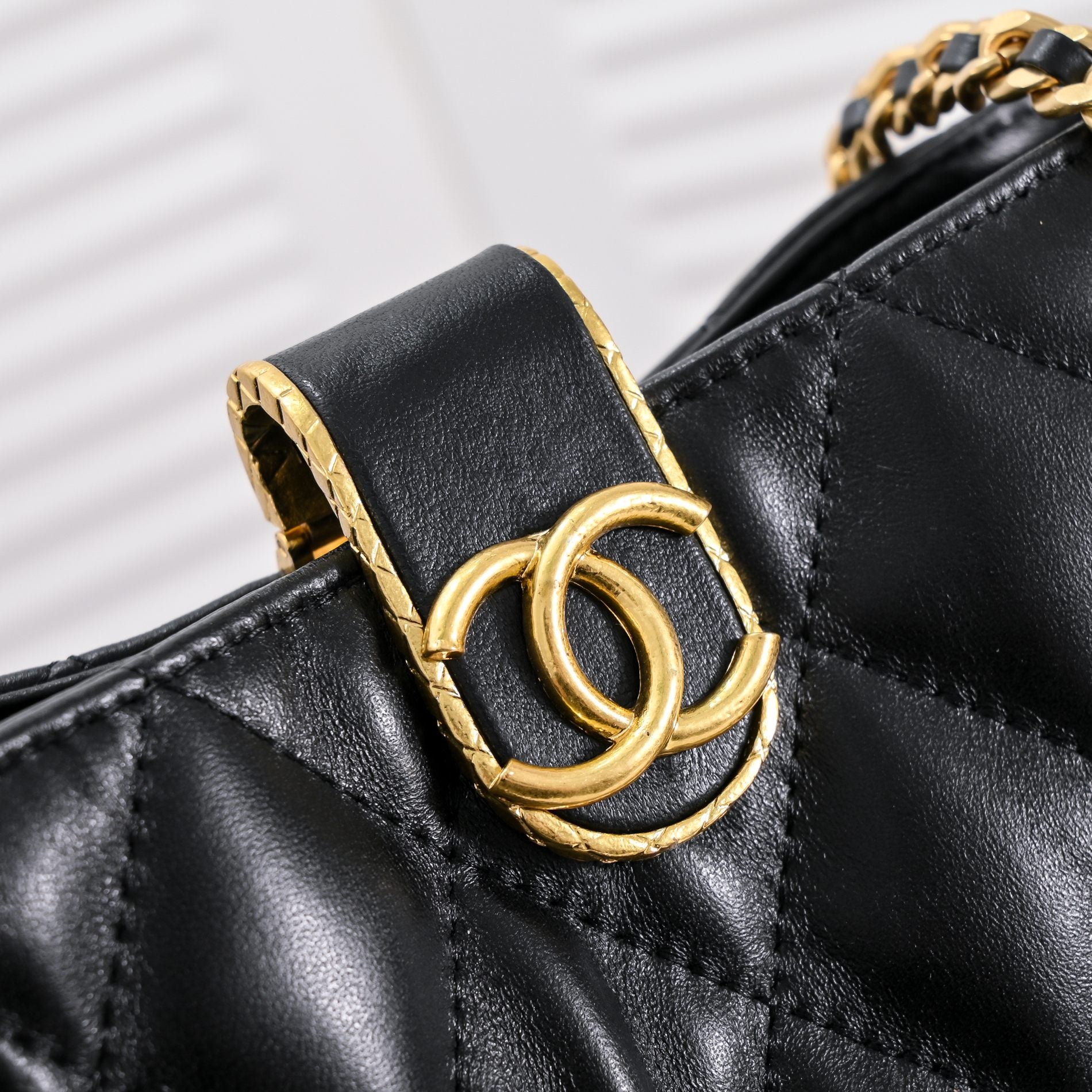 XC5B Popular  leather bag 