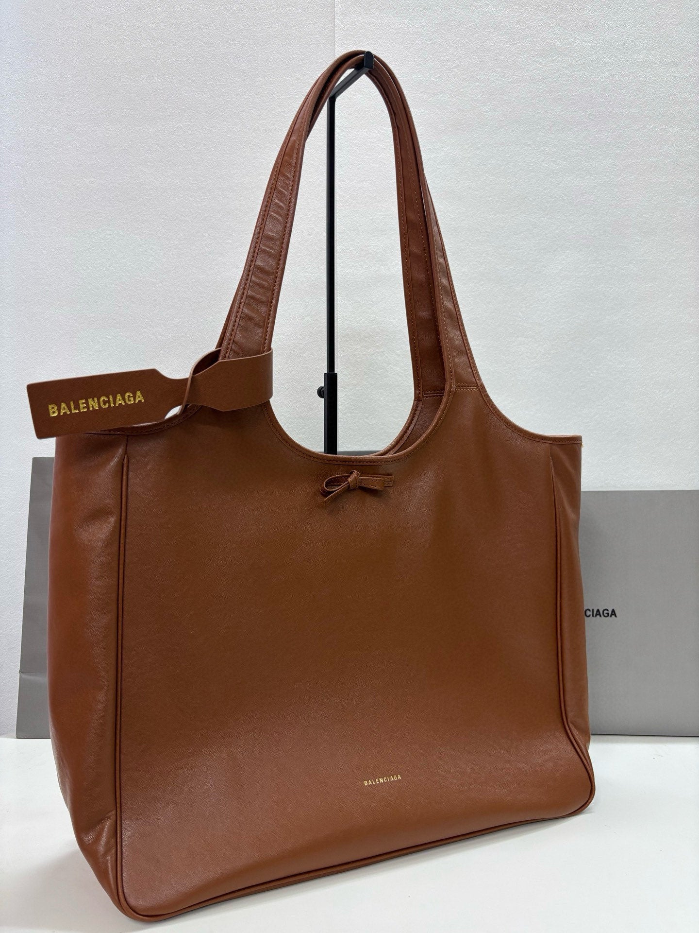 146PJ147B Popular leather bags
