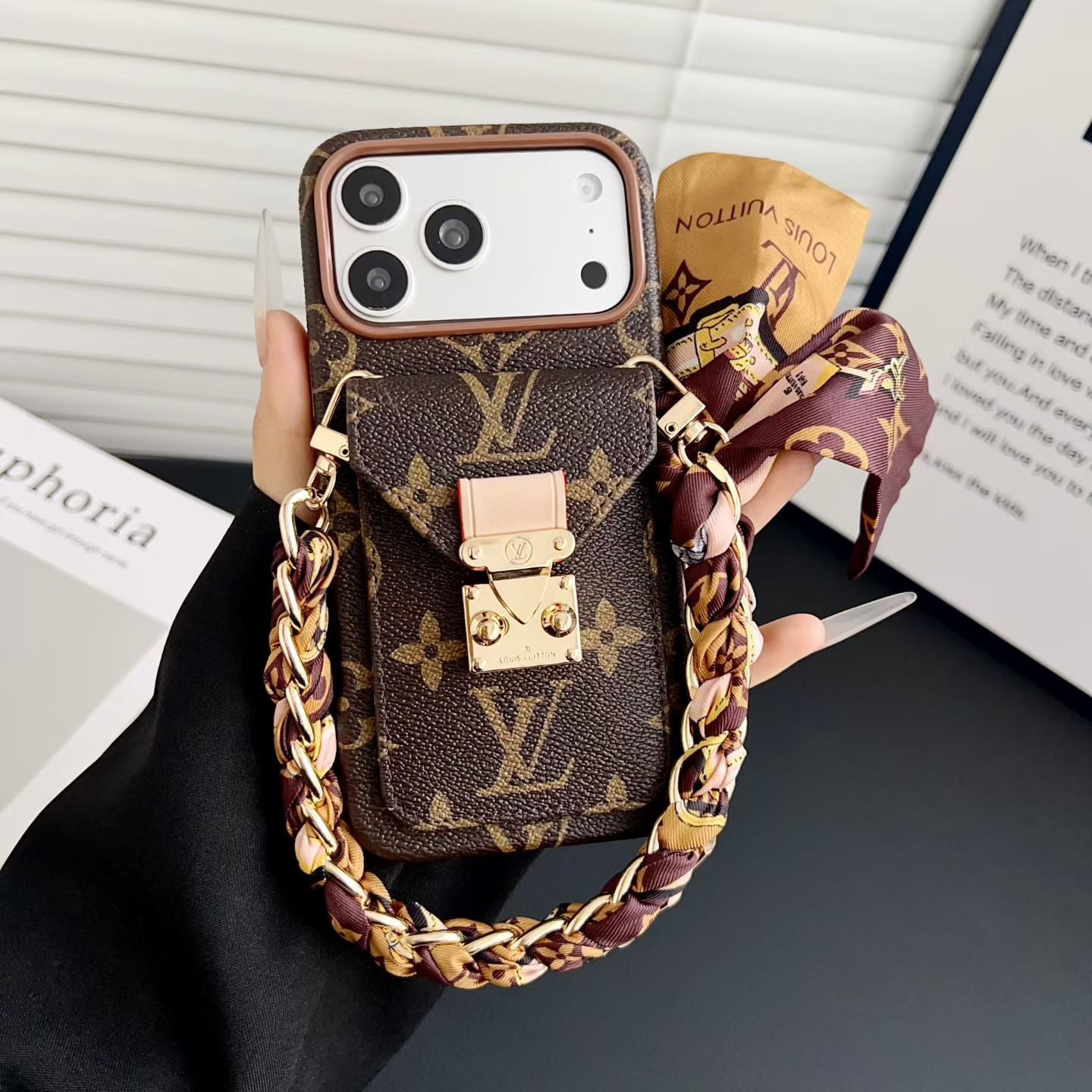 36XE28A Popular Phone Case