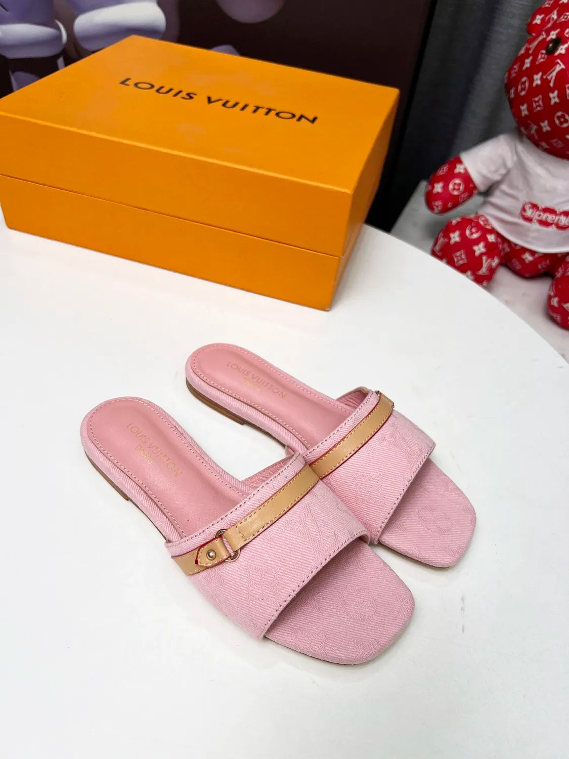 245RE23Z Popular high-quality shoes