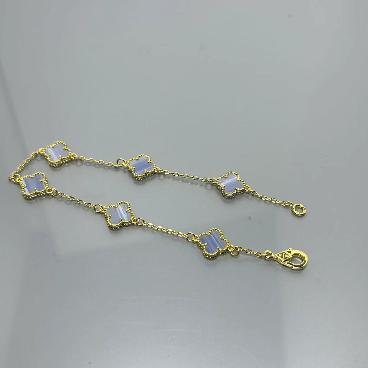 5XVA183K  Popular bracelets 6 flowers mini size 0.9cm flower