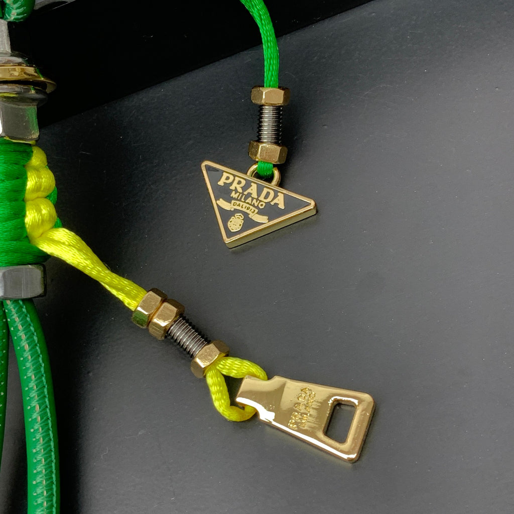 35ZP1A Popular bag 's charms accessories