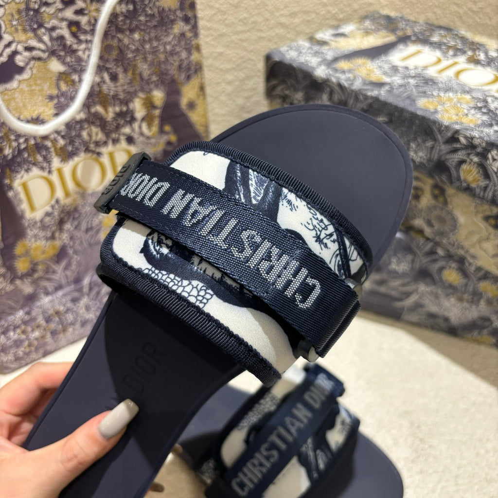 14D17Z Popular slippers