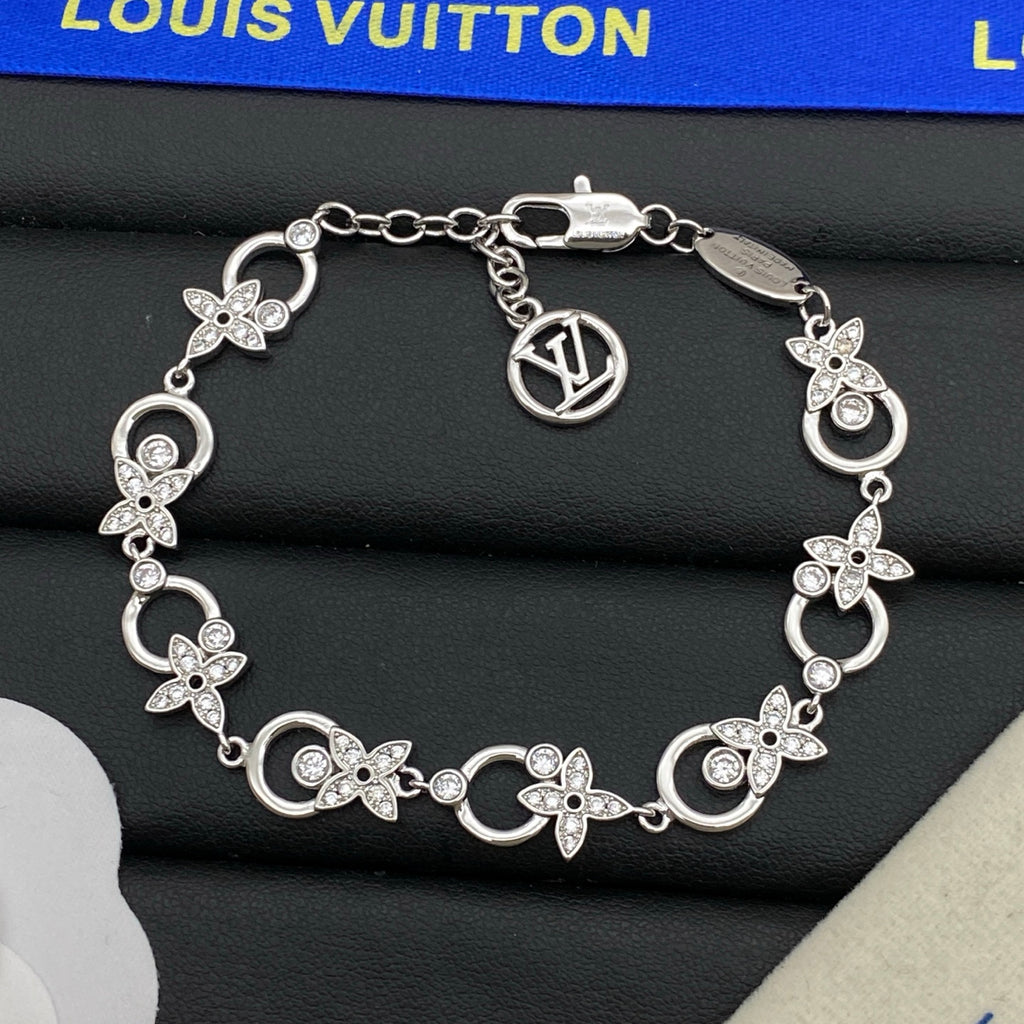 X1N36E15X Popular  Necklaces  , Bracelets