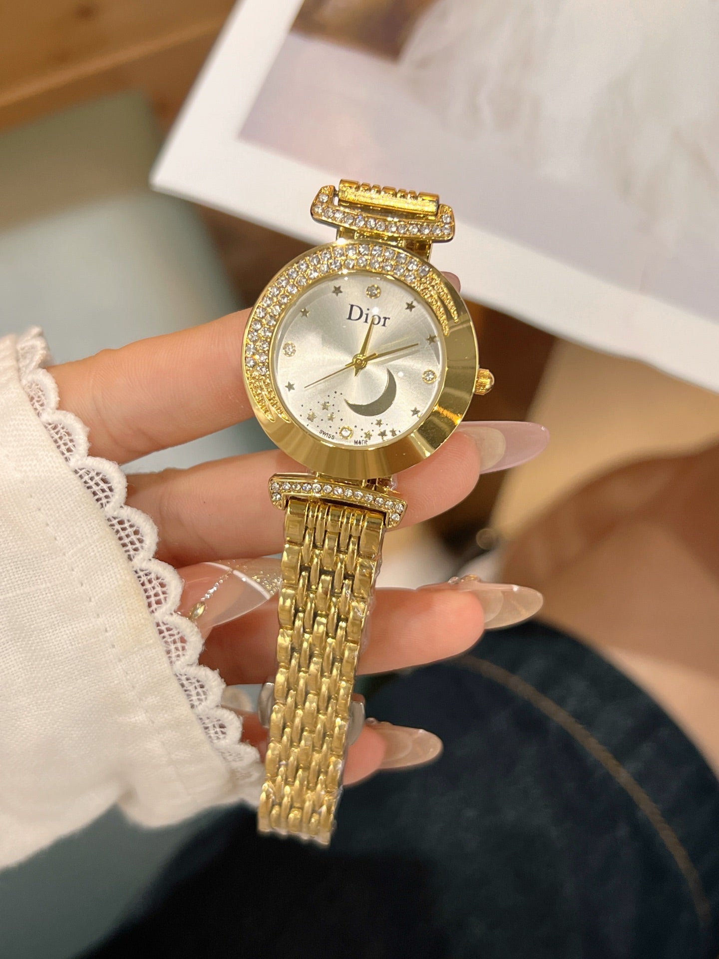 L1R36D99 Popular Watches