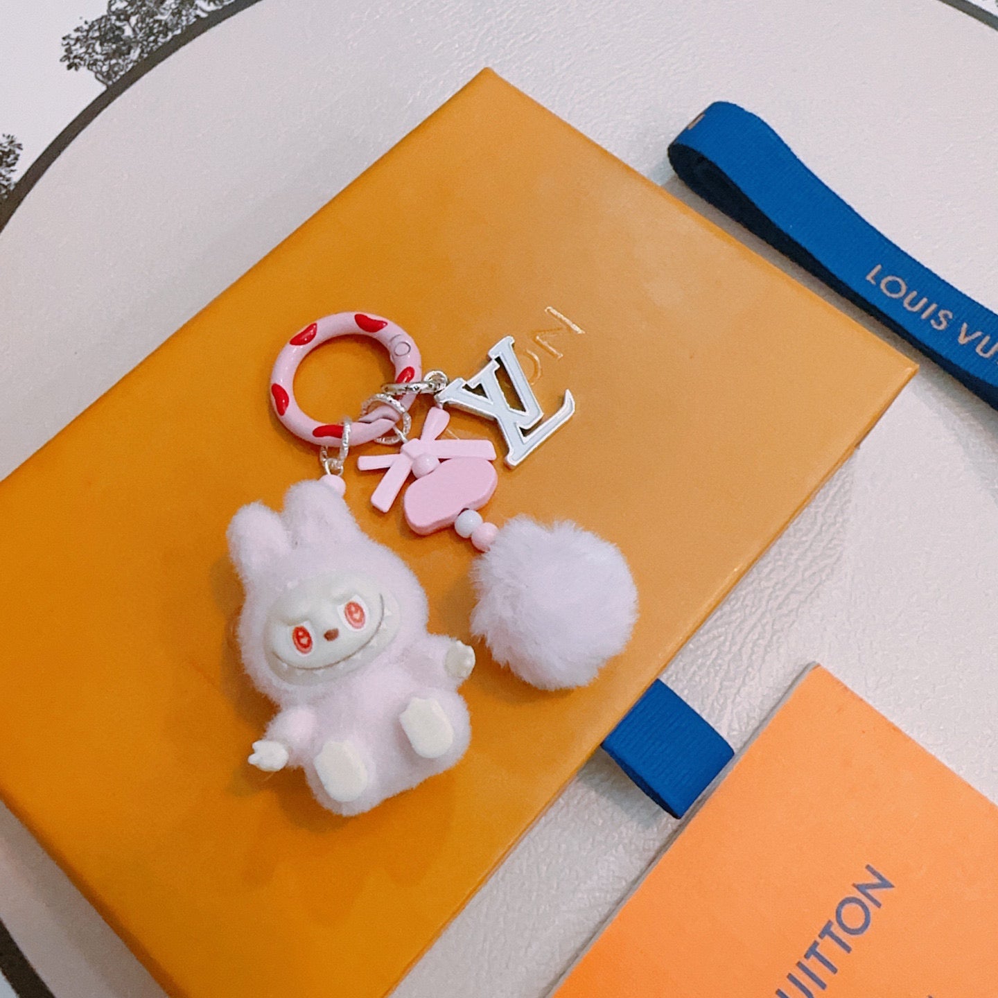 35ZE84A Popular bag 's charms accessories