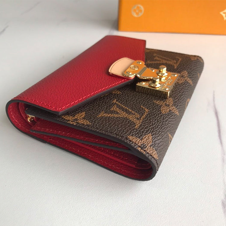 1E1010B Popular leather wallets