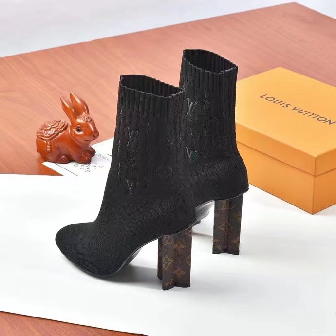 245RE37Z Popular high-quality Boots
