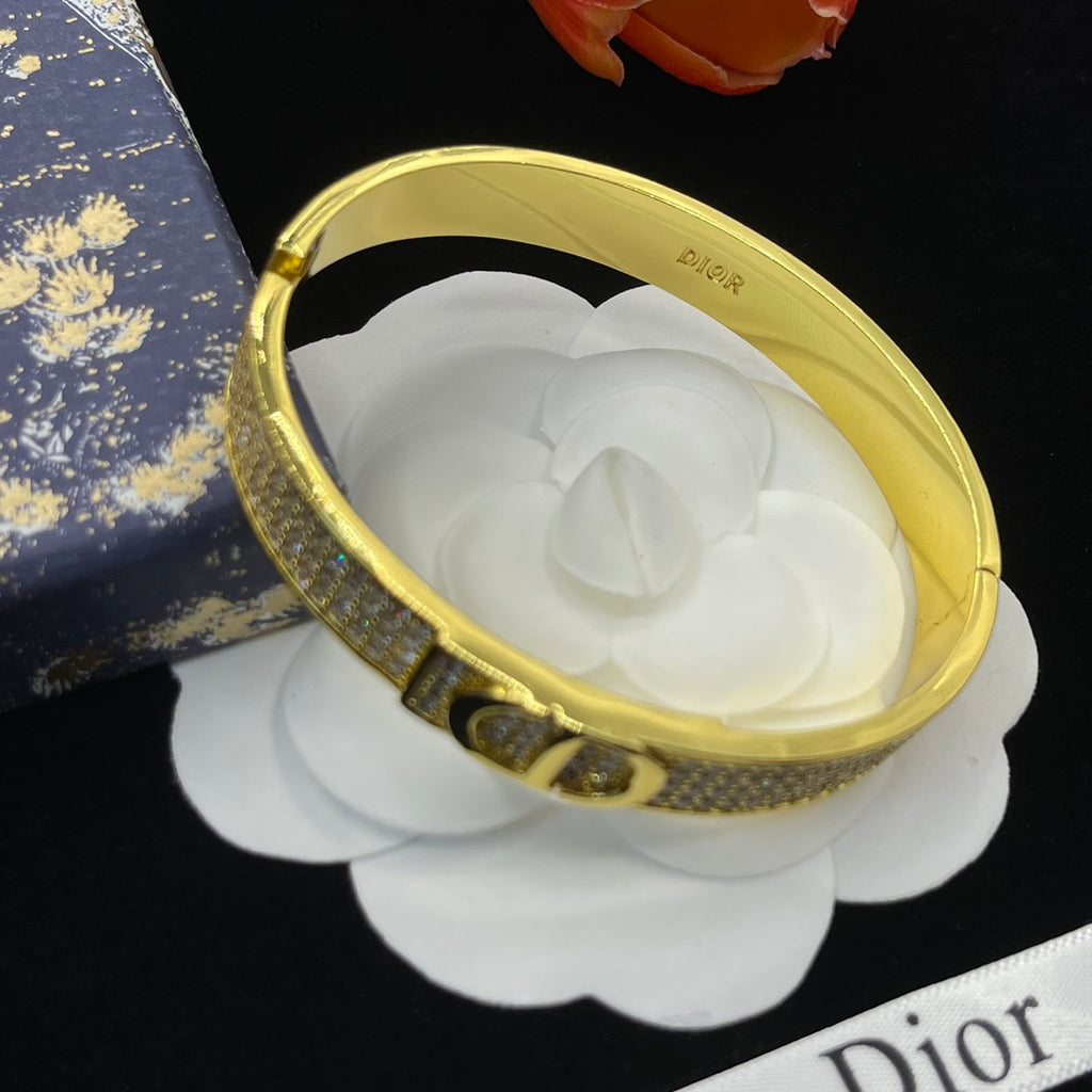 14D673K  Popular Bracelets