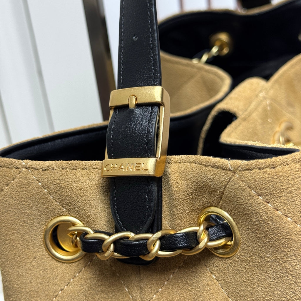 146PC17B Popular leather bag