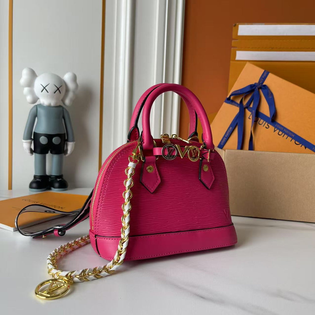 146PE95B Popular leather bag