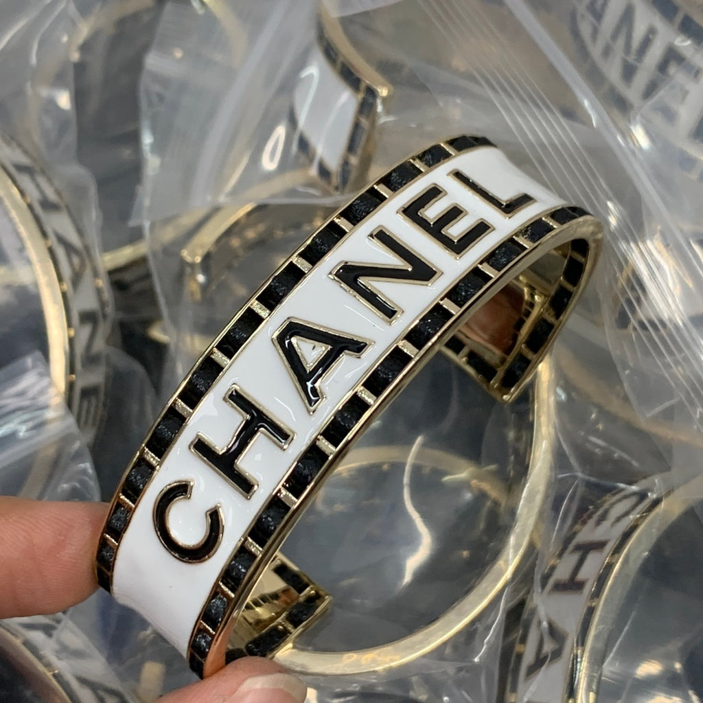 84C12k  Popular  Bracelets