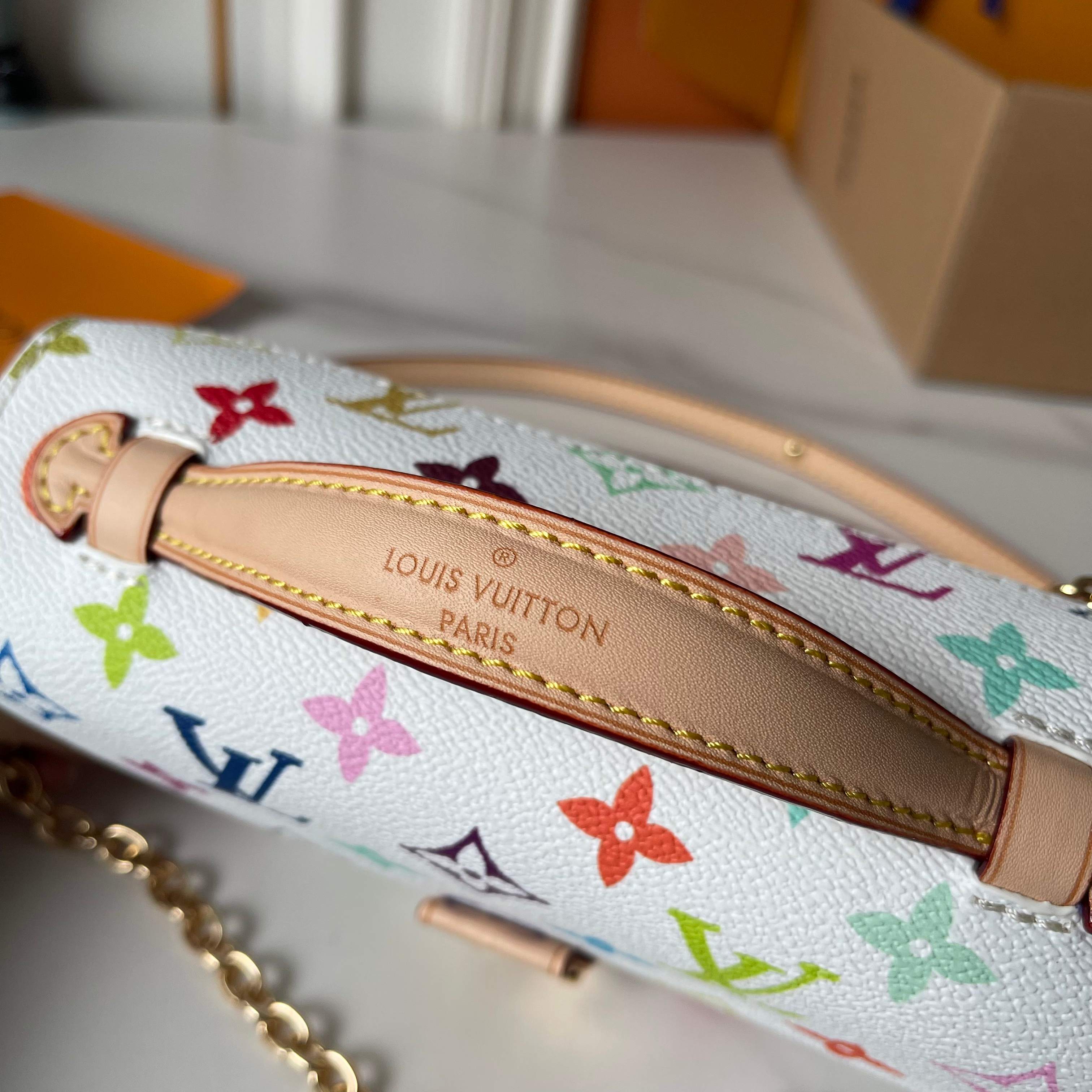 155NE38B Popular  leather bag