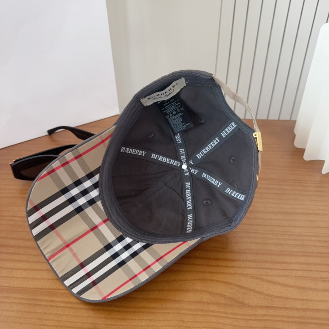 15QR99M Popular  hats