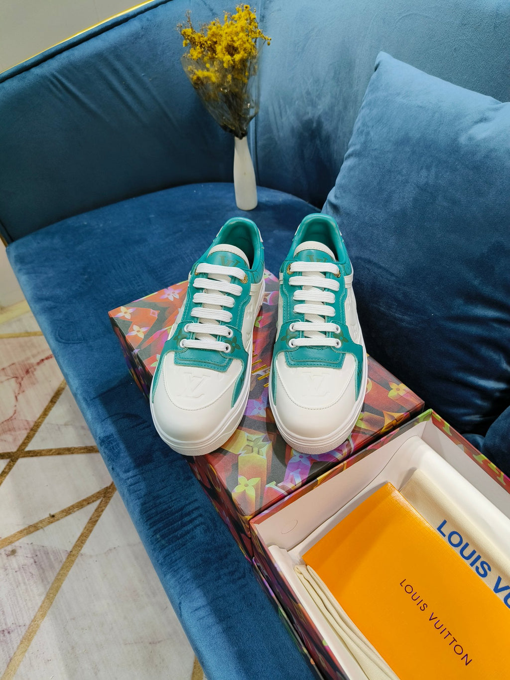2YE45Z Popular Sneakers