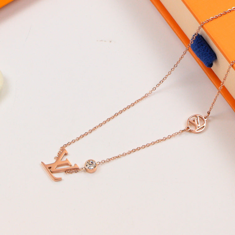 2E1X Popular Necklaces