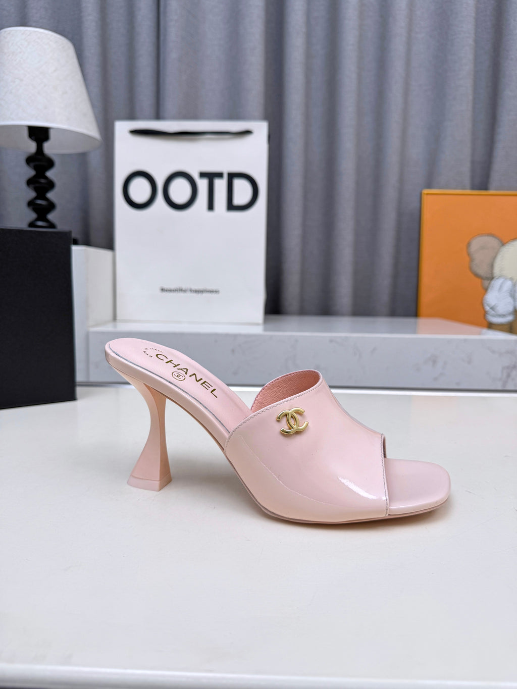 Z2X66C46 Popular leather High heels 9cm