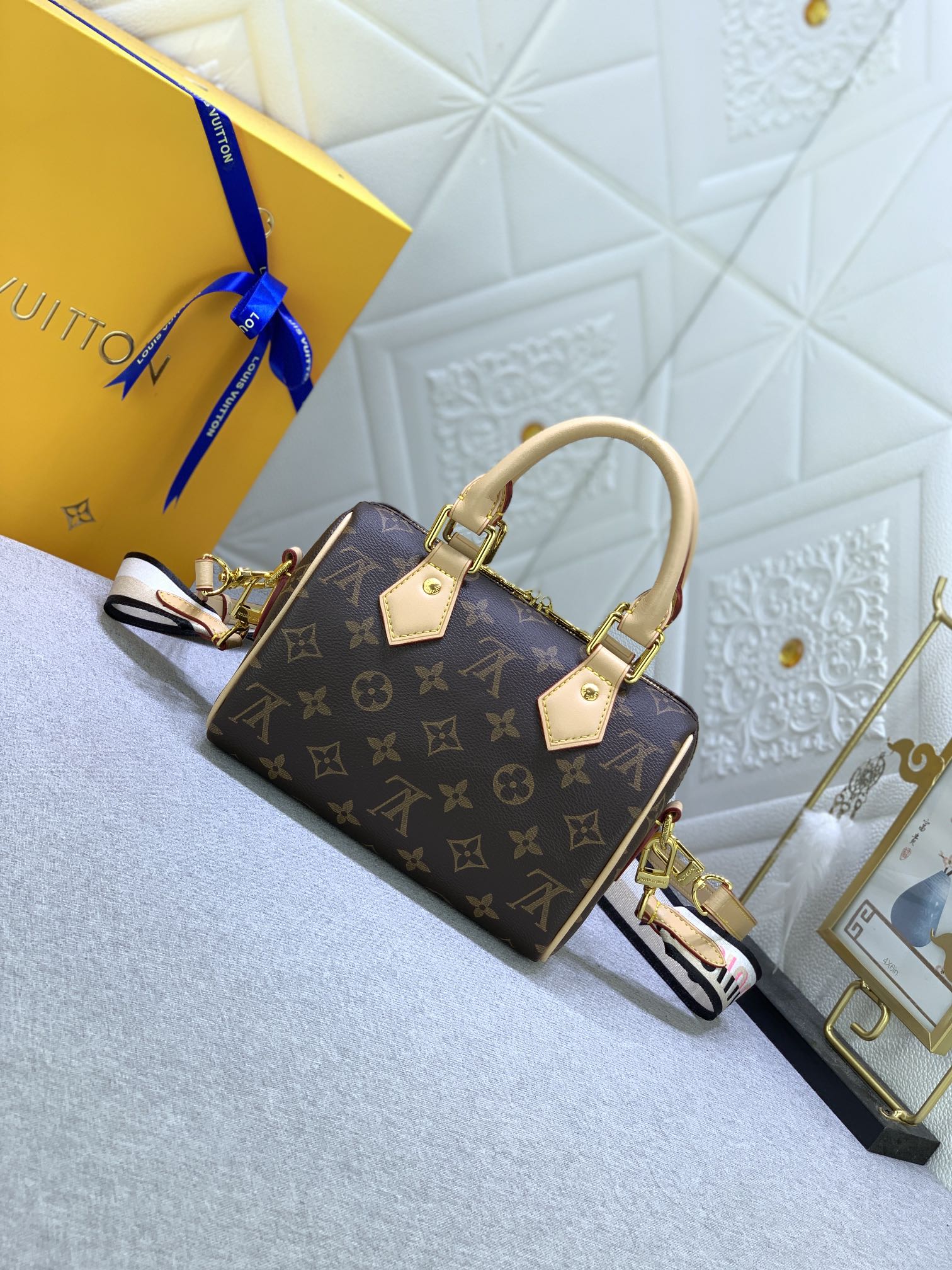 2XE44B Popular  leather bag 