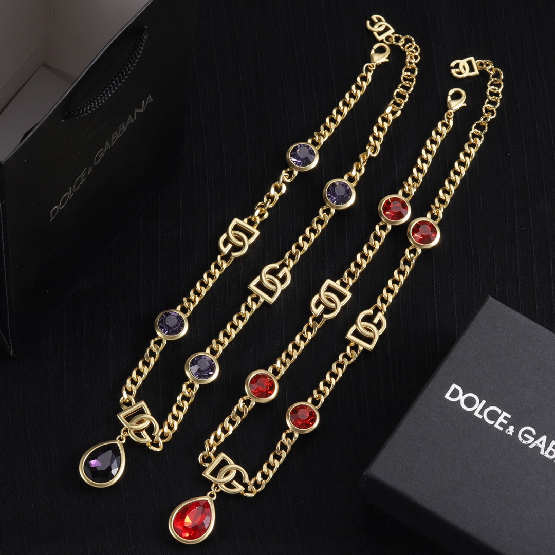 15QA11X Popular Necklace