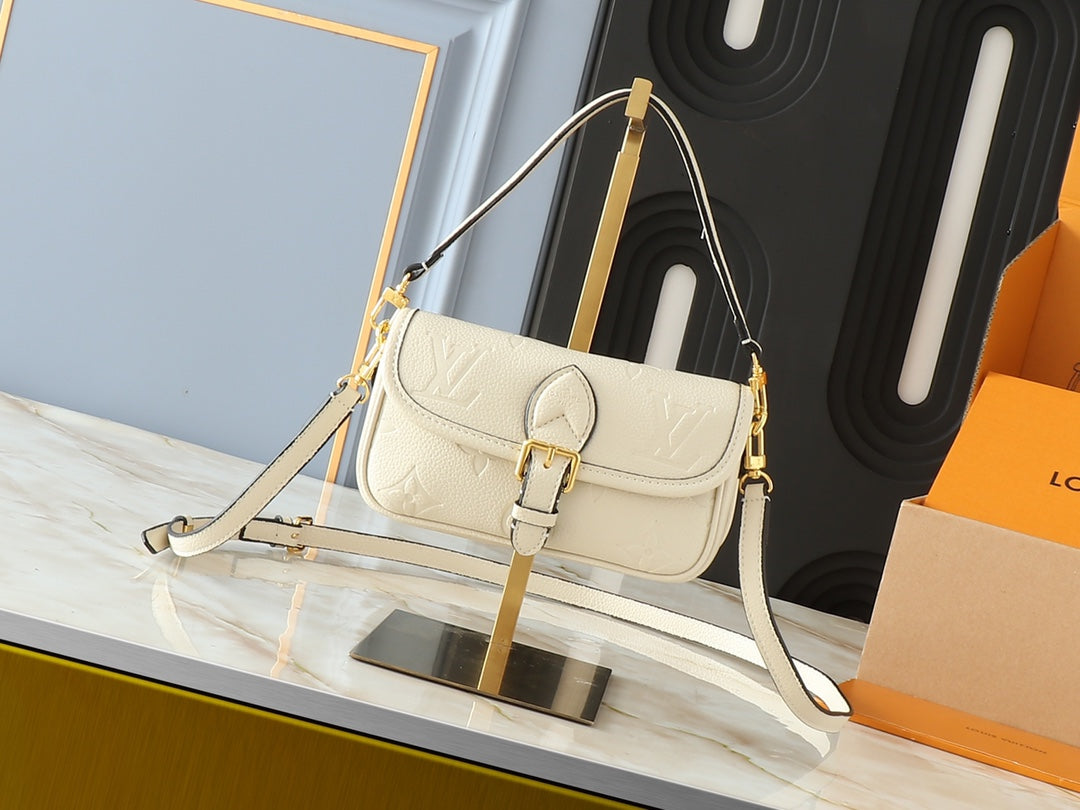 15XE3B Popular   leather bag