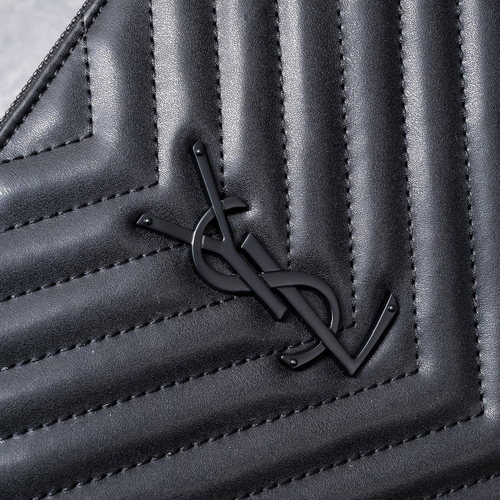 B1X56SL28 Popular leather bag
