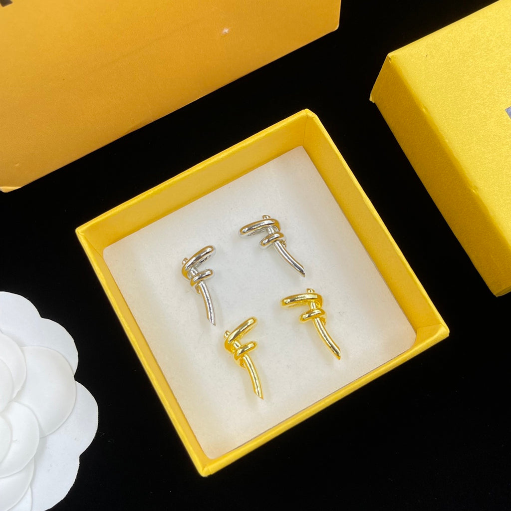 14F640E Popular  Earrings