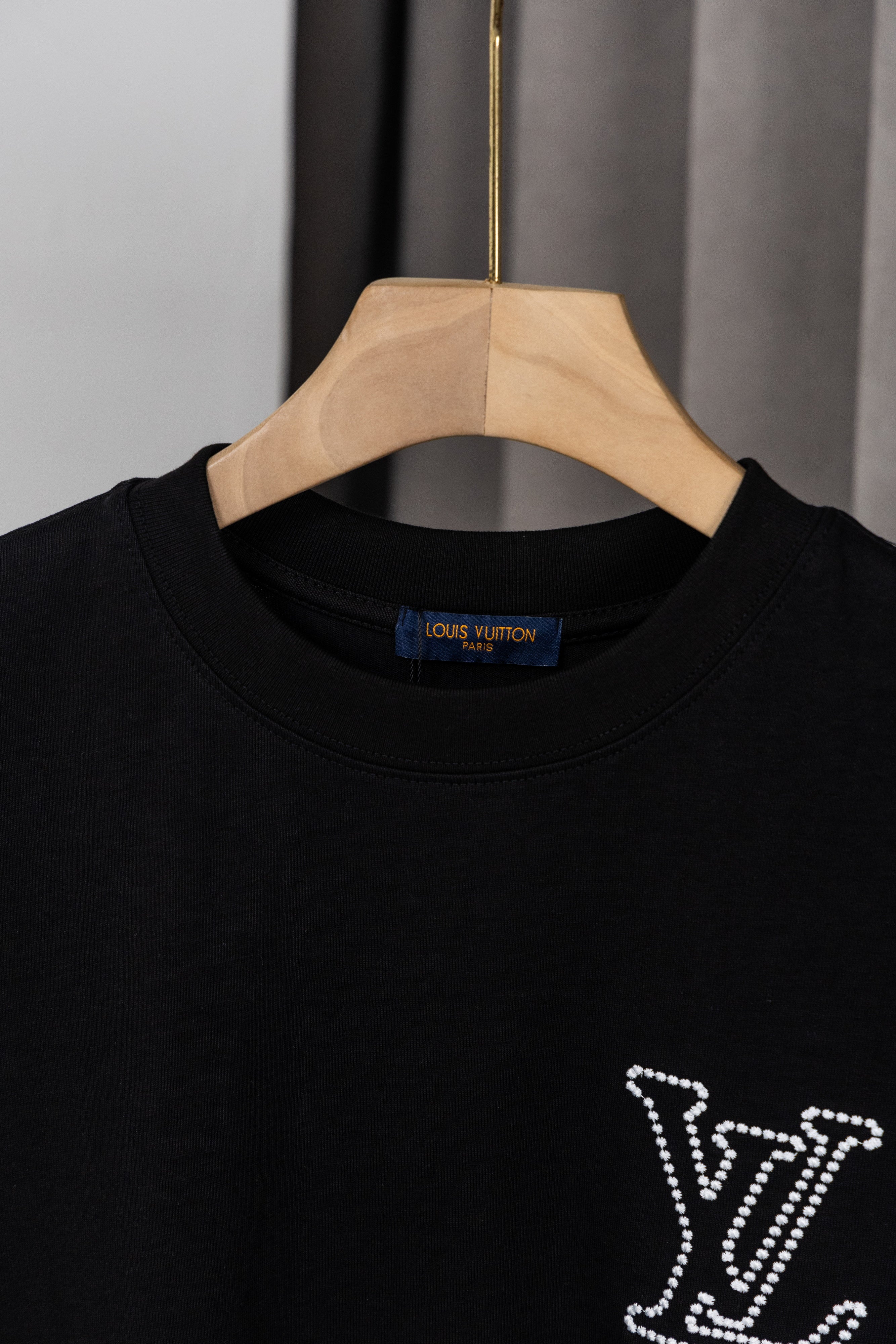 36PE125U Popular T-shirts