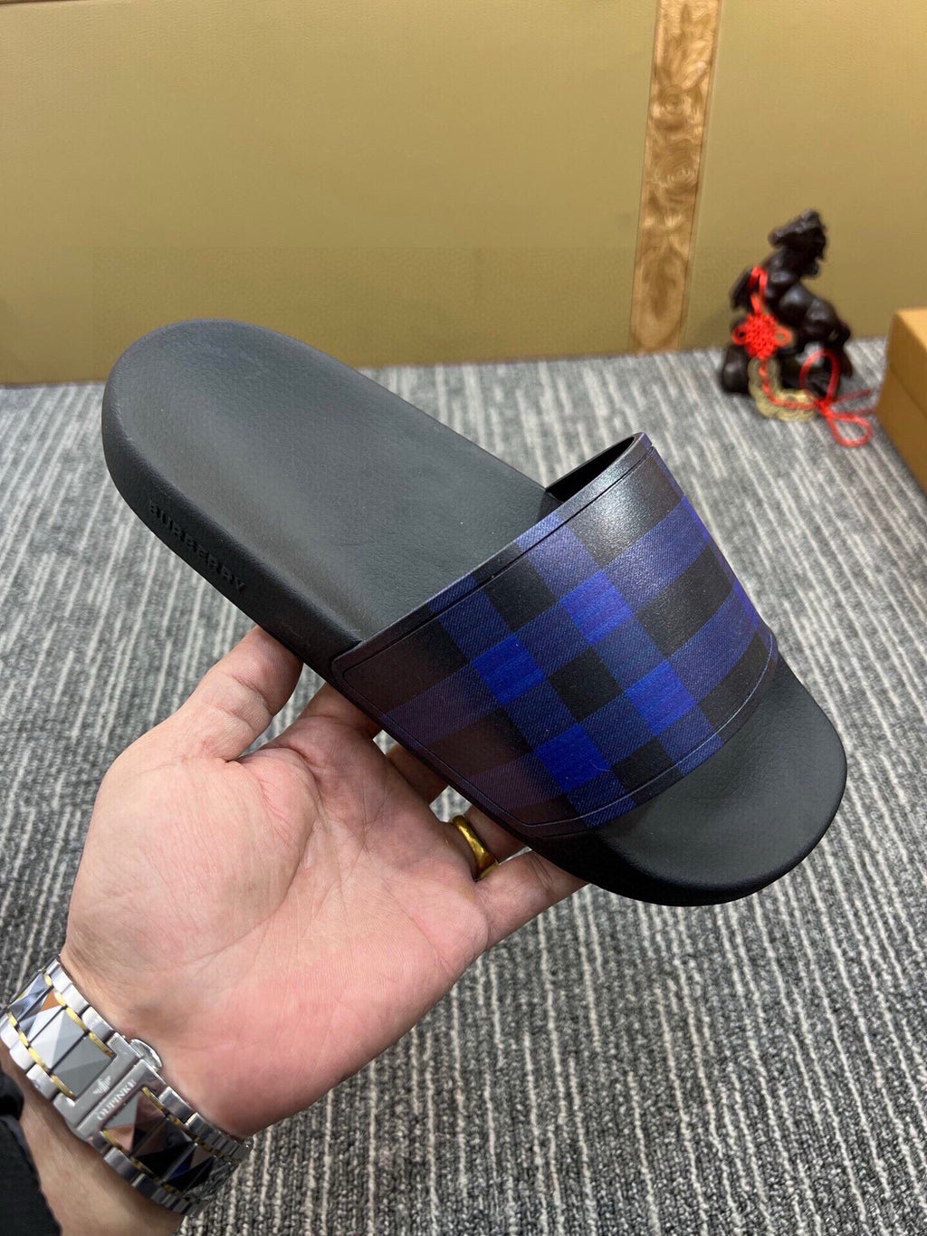 535ZR258Z Popular Slippers