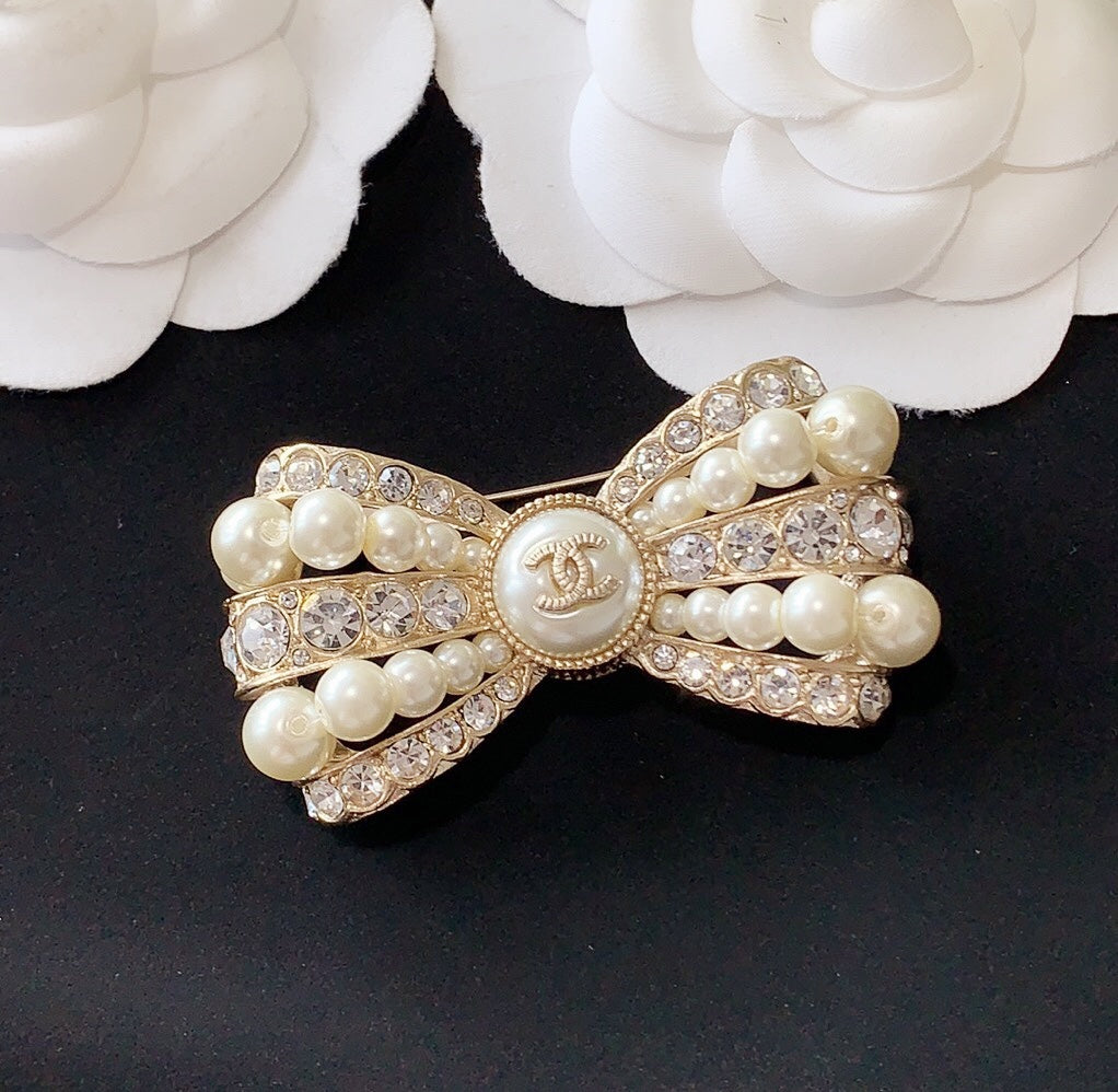 14C228X  Popular Brooch