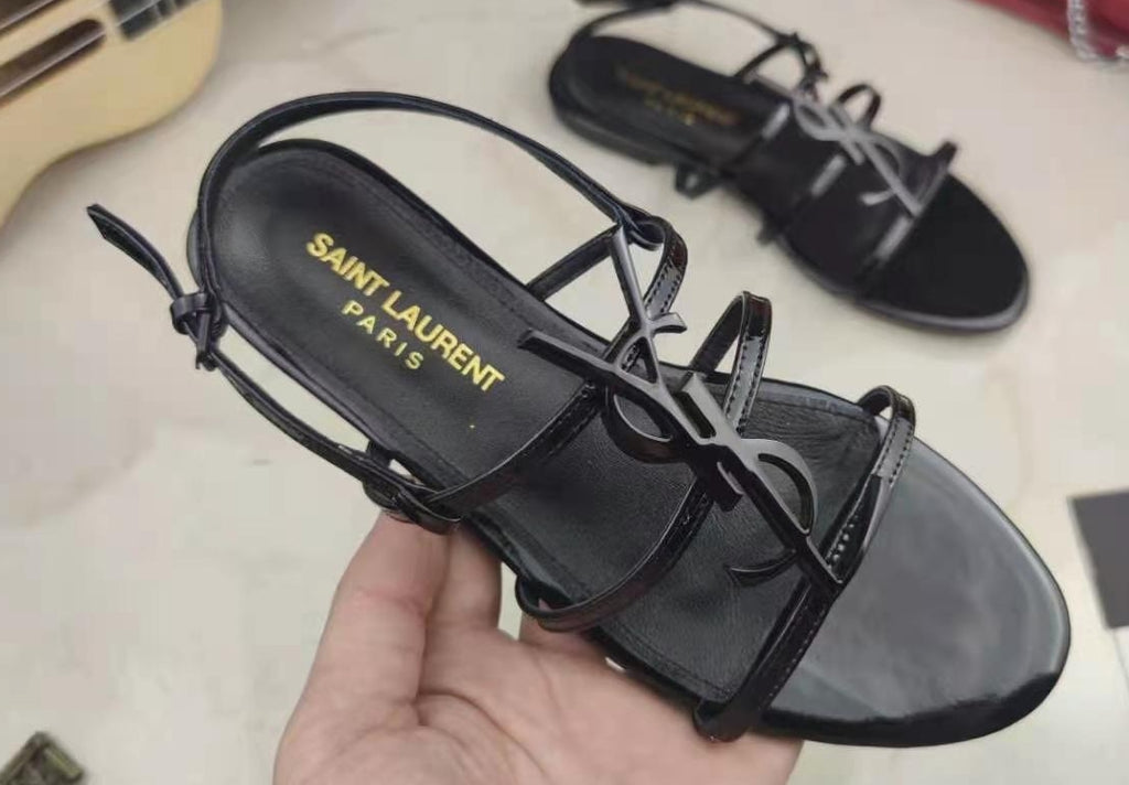 2XSL152Z Popular leather sandals