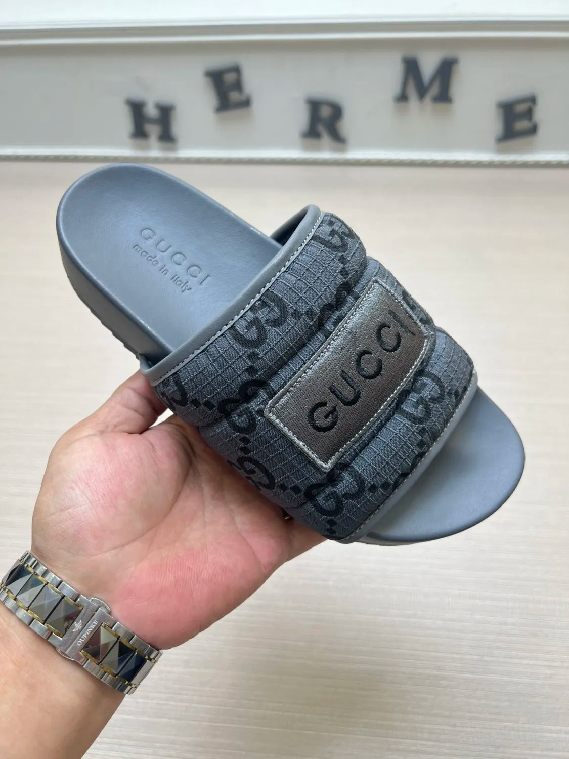 54B49Z Popular slippers